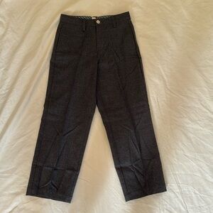 Vineyard Vines 100% wool pants Boys size 6.  Excellent condition